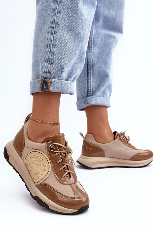 Шкіряне спортивне взуття на платформі Maciejka 06191-04 бежевий