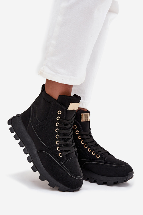 Ізольовані жіночі трепери на платформі чорні Marivira