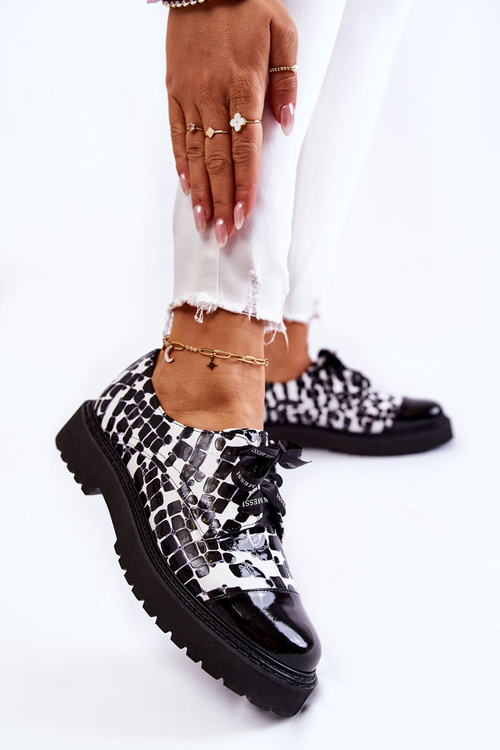 Лаковані туфлі Laura Messi 2441 Чорно-білі