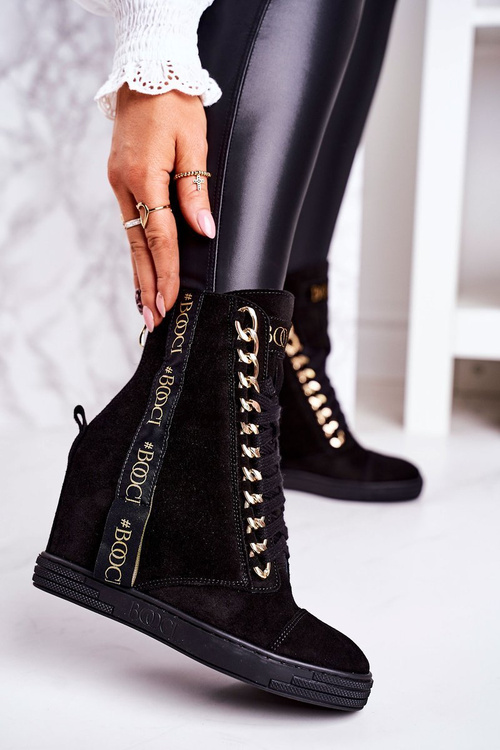 Жіночі замшеві кросівки на танкетці зі стрічкою BOOCI 2222/543/z Чорні