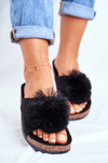Чорні жіночі шльопанці з помпоном Galaxo