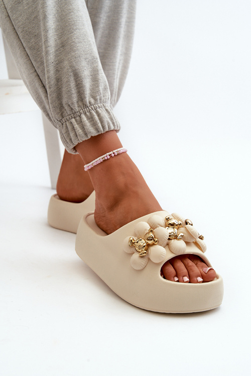 Жіночі поролонові шорти з прикрасами на товстій підошві Світло-бежевий Bremavia