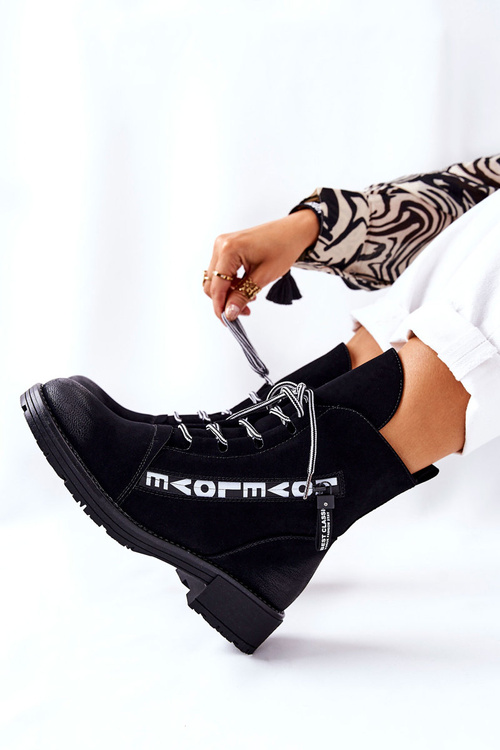 Шкіряні черевики з декоративною блискавкою чорного кольору Lomissa