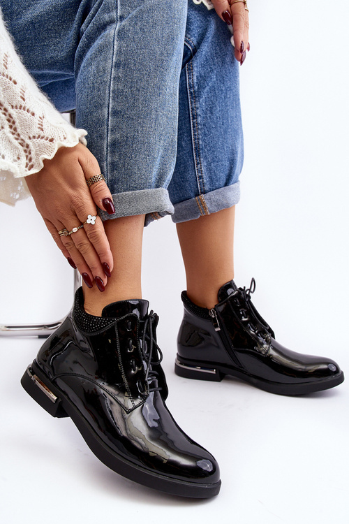 Жіночі лаковані туфлі на підборах Lu Boo Black