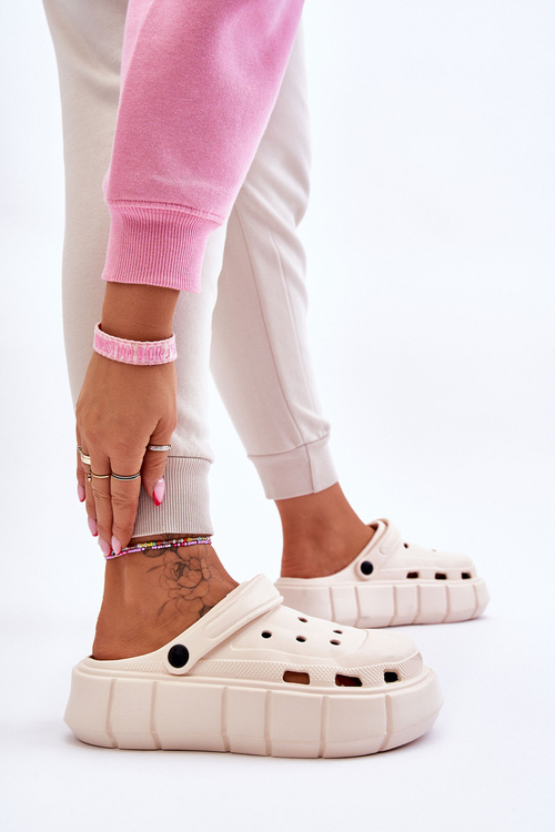 Жіночі поролонові кросівки на платформі Beckett Beige