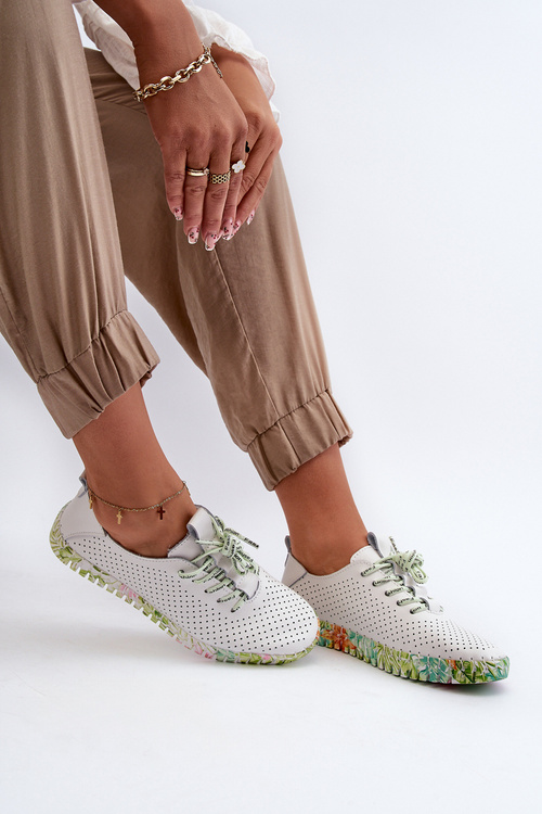 Жіночі білі черевики з натуральної шкіри на шнурівці Farnalea