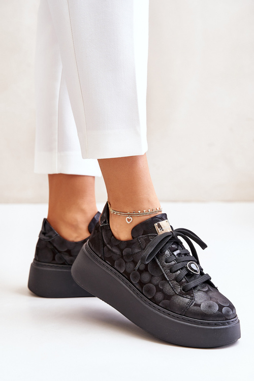 Шкіряне спортивне взуття на платформі Maciejka 06191-42 Чорне