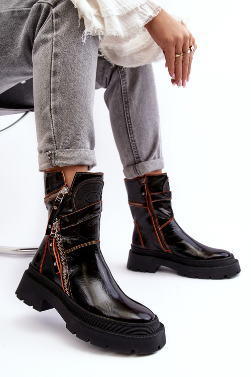 Жіночі глянцеві шкіряні чоботи на блискавці Maciejka 06238-18 Чорні