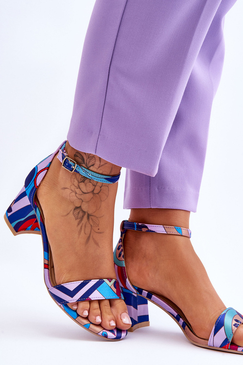 Атласні босоніжки на низькому каблуці з візерунком, фіолетово-блакитні Quincy