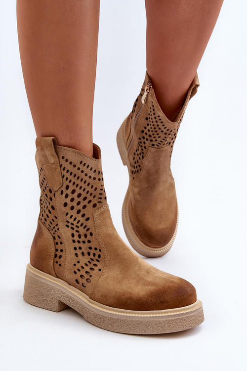 Бежеві жіночі замшеві ботильйони Zazoo 3470 на плоскій підошві