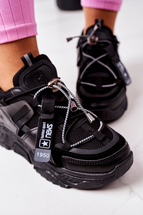 Жіноче спортивне взуття Кросівки Чорні Far Away