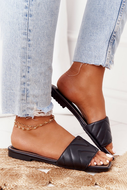 Шкіряні тапочки зі стьобанням S.Barski 331-42 Чорні