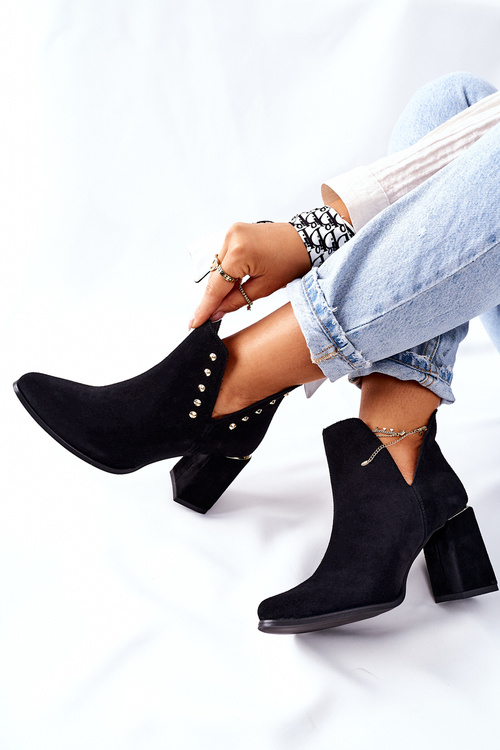 Жіночі замшеві чоботи з вирізами Lewski Black 3075