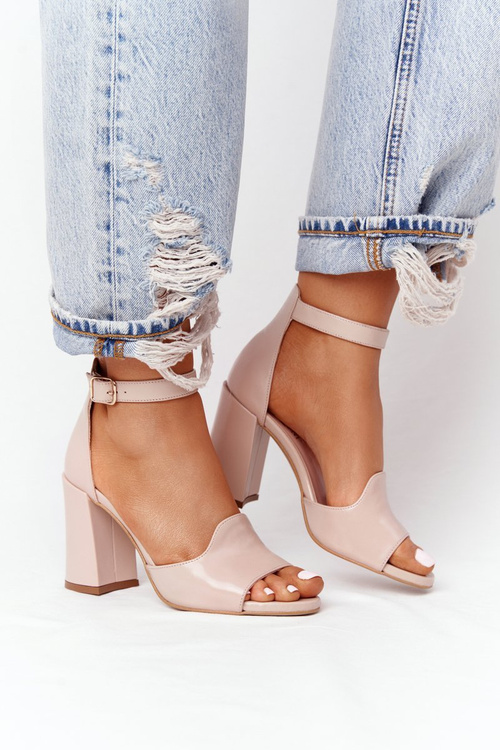 Шкіряні босоніжки на високих підборах Visconi 4361537 Nude