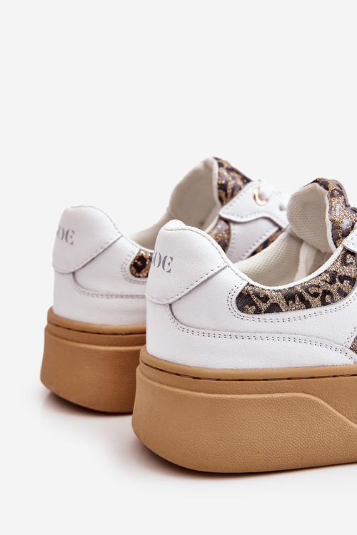 Зручне жіноче спортивне взуття GOE LL2N4052 біло-бежевий