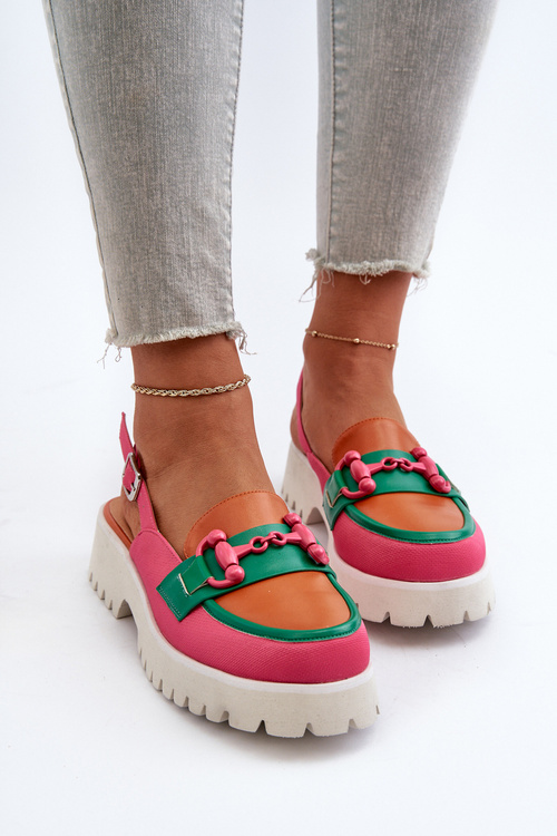 Жіночі босоніжки на плоскій підошві з помаранчевим декором D&A MR38-656