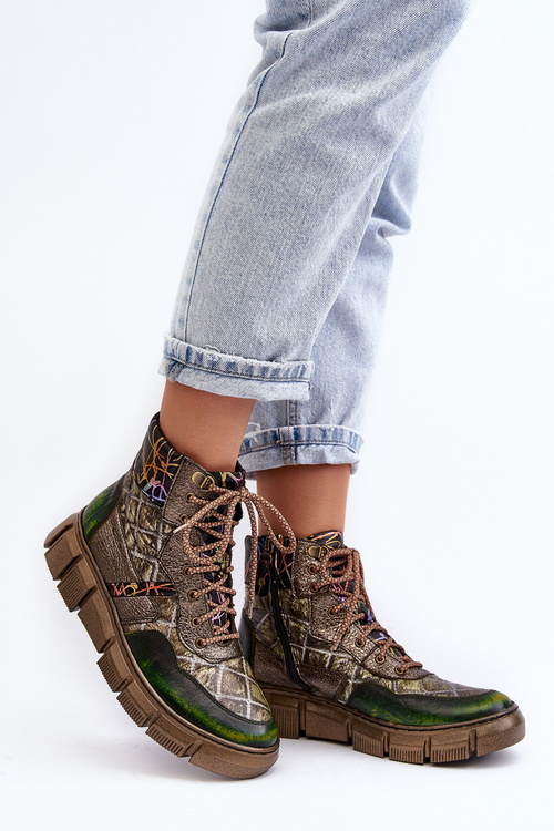 Жіночі шкіряні чоботи з малюнком Maciejka 06145-24 Олива