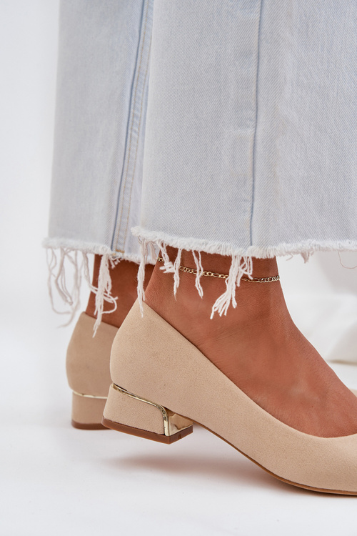 Туфлі На Низькому Каблуку І З Точеними Носами Бежеві Terilara