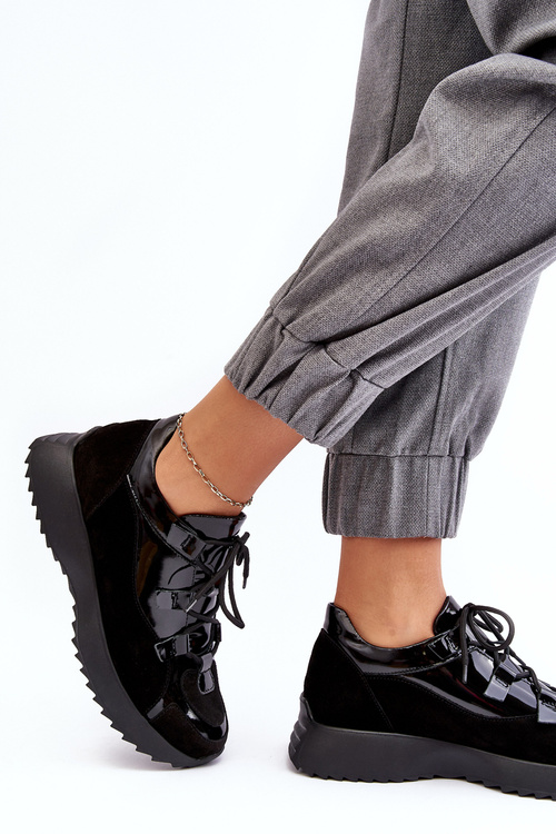 Жіноче шкіряне лаковане спортивне взуття M01/2 Zazoo Black