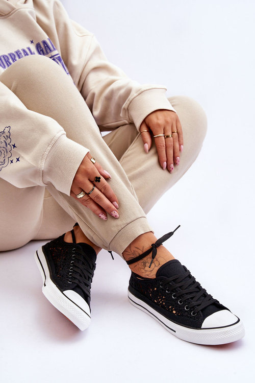 Жіночі мереживні текстильні кросівки Fergo чорного кольору