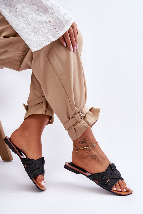 Жіночі тапочки з матеріалу Black Aversa