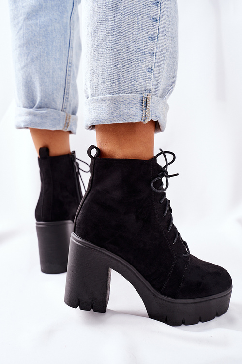 Замшеві чоботи Direction на шпильці