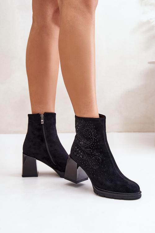 Утеплені жіночі ботильйони на підборах з декором чорні D&A MR880-130