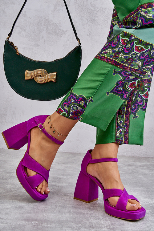 Жіночі замшеві босоніжки на високих підборах Lewski Shoes 3221 Фуксія