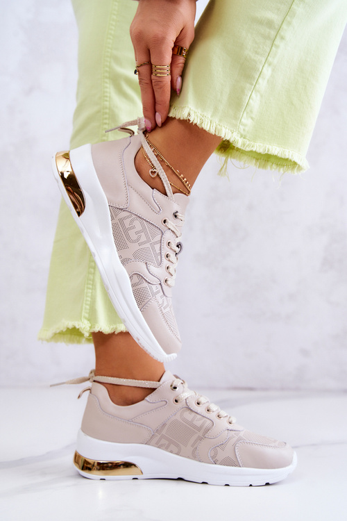 Шкіряні жіночі кросівки на танкетці бежеві Phiness