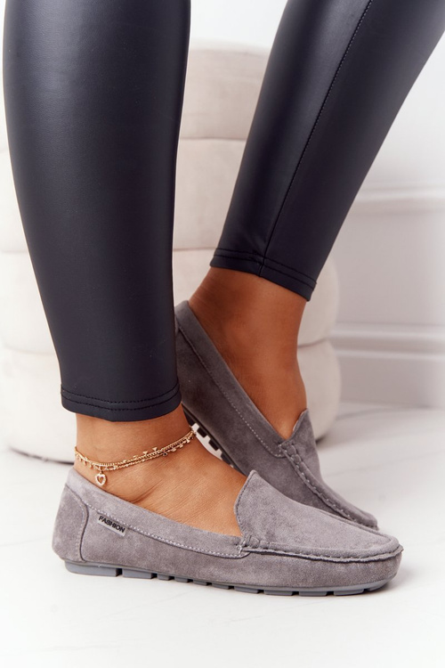 Жіночі замшеві лофери сірі San Marino