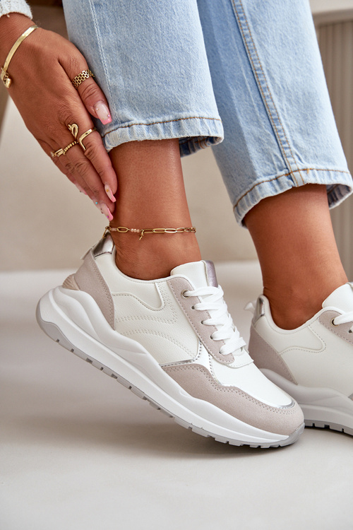 Жіночі кросівки на платформі з еко шкіри Issatta білого кольору