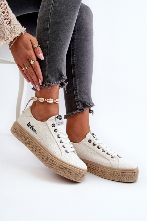 Кросівки з косою Lee Cooper LCW-24-44-2410 Білі