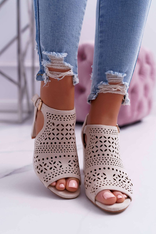 Жіночі босоніжки з відкритим носком бежеві Olenia