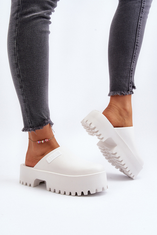 Жіночі шорти на масивній підошві Big Star NN274015 Білі