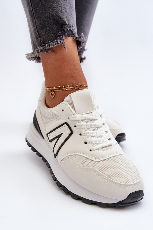 Жіночі кросівки Спортивне взуття білі Daisee