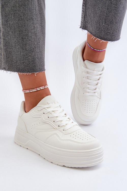 Жіночі кросівки на платформі білі Axivana