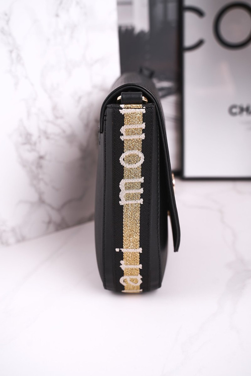 Жіноча сумка MONNARI BAG7460-M20 чорна з принтом