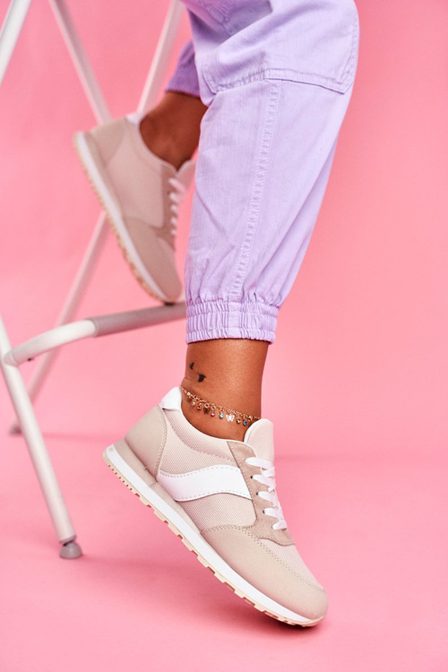 Спортивне жіноче взуття бежевого кольору Determine