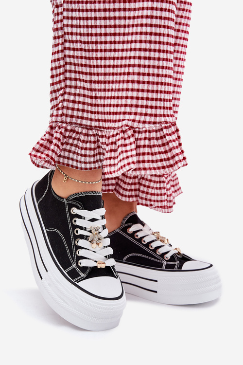 Жіночі Кросівки На Платформі З Золотими Прищіпками Чорні Fiorina