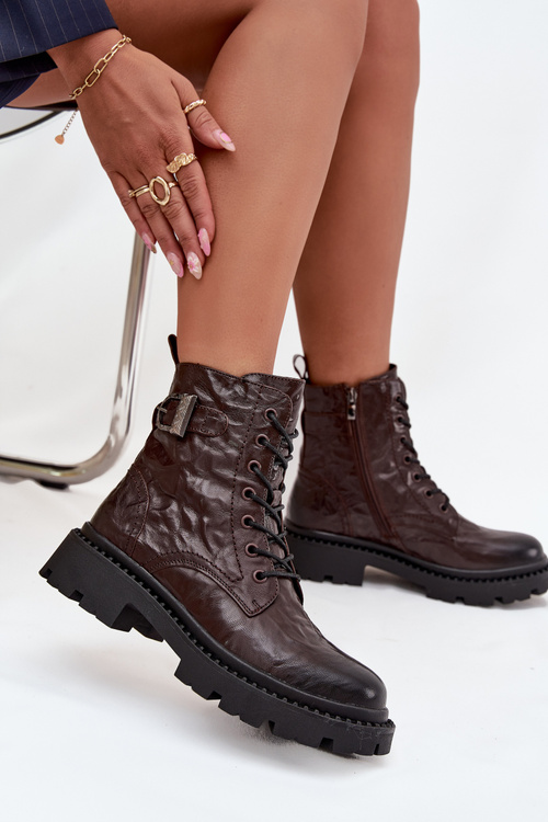 Шкіряні жіночі ботильйони з ефектом зморщування та пряжкою Artiker 57C1007 Шоколадні