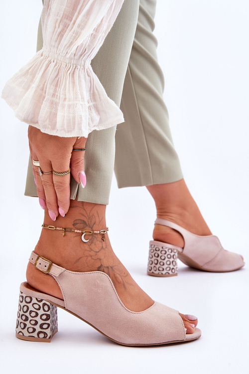 Жіночі замшеві босоніжки на підборах Maciejka 05870-04 Бежеві