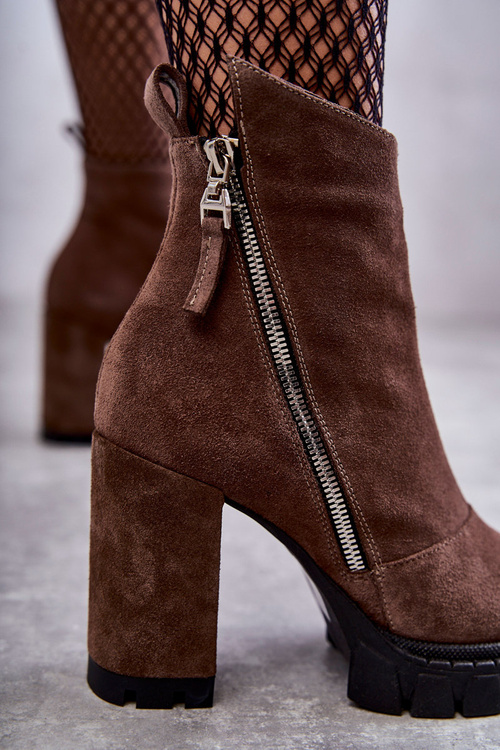 Модні замшеві чоботи на високому каблуці Laura Messi 2509 Коричневі