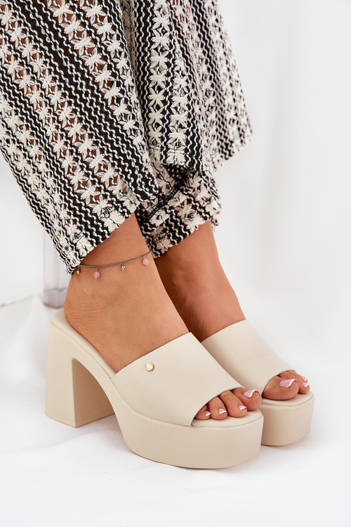 Жіночі Сандалі З Еко Шкіри На Каблуку І Платформі Світло Бежеві Tamirella