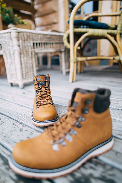 Чоловічі черевики Trappers Big Star Camel EE174402