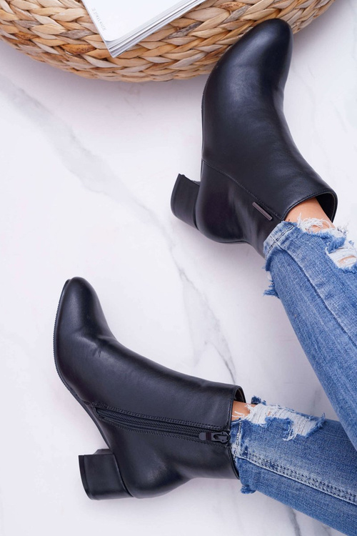 Чоботи жіночі на підборах утеплені чорні Fiorelli