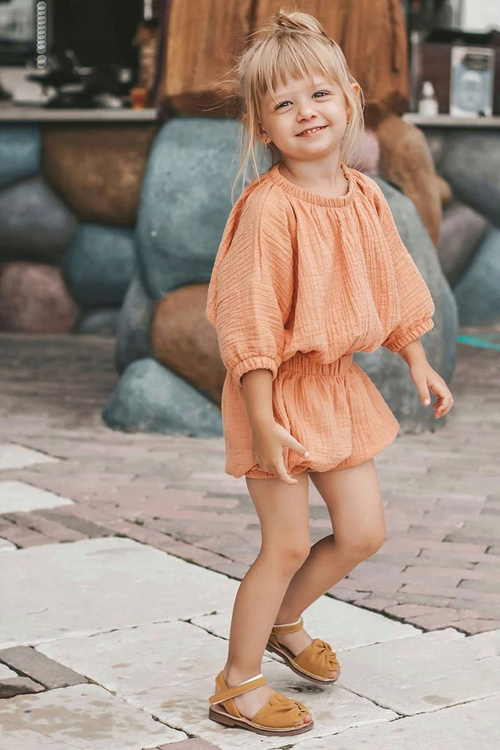 Дитячі босоніжки на липучці Жовті Гуфі