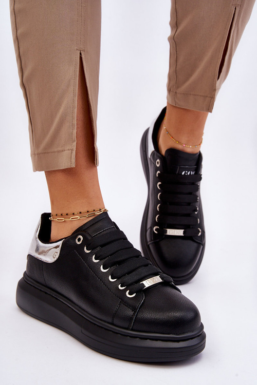 Жіноче спортивне взуття GOE LL2N4012 Black-Silver