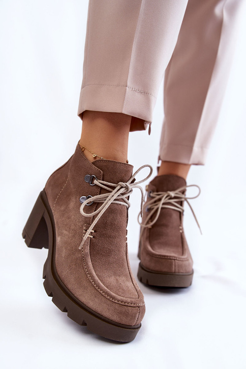 Жіночі замшеві чоботи на зв'язках Яскраво-коричневі Маріанни