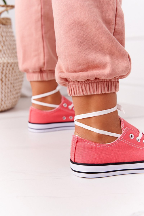 Жіночі класичні кросівки Coral Omerta