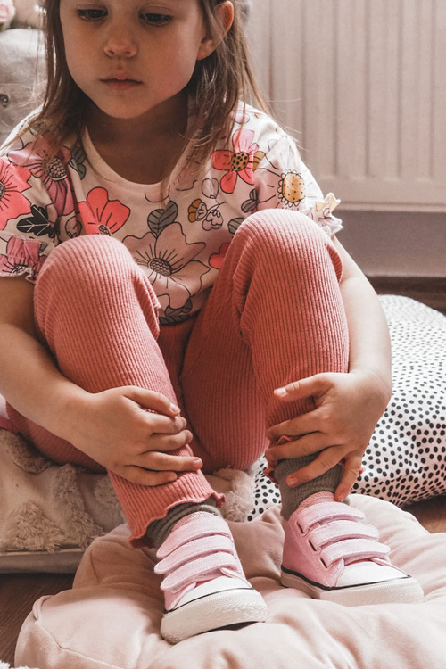 Дитячі кросівки на липучці Bernie рожеві